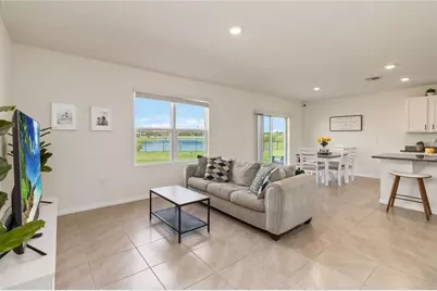 2780 Swooping Sparrow Drive, Saint Cloud, FL 34773 - Photo 10