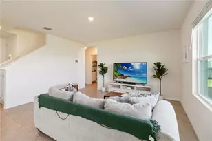 2780 Swooping Sparrow Dr, Saint Cloud, FL 34773 - Photo 12