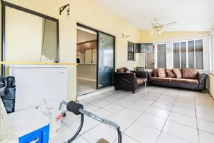 314 Jacksonville Ct, Kissimmee, FL 34759 - Photo 16