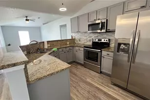 485 Martigues Dr, Kissimmee, FL 34759 - Photo 16