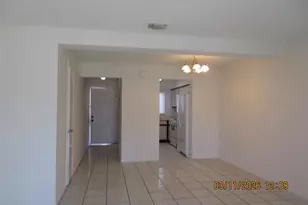 131 Jones Ln, Kissimmee, FL 34743 - Photo 4