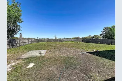 323 Fox Lake Drive, Lakeland, FL 33809 - Photo 26