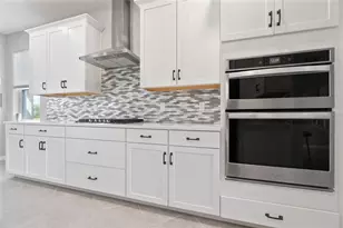 693 Big Pine Ave, Minneola, FL 34715 - Photo 12