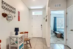 712 Red Hawk Ln, Deltona, FL 32725 - Photo 4