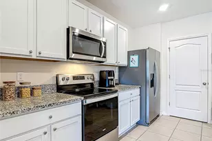 712 Red Hawk Ln, Deltona, FL 32725 - Photo 12