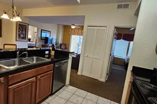 8101 Resort Village Dr, Orlando, FL 32821 - Photo 46