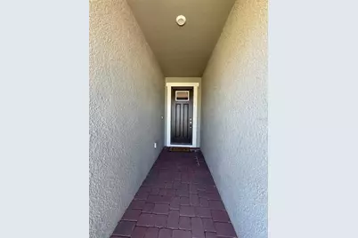 2729 Sweet Acacia Drive, Clermont, FL 34711 - Photo 2