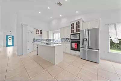 6409 Shoreline Court, Saint Cloud, FL 34771 - Photo 14