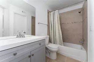 437 Fountainhead Cir, Kissimmee, FL 34741 - Photo 12