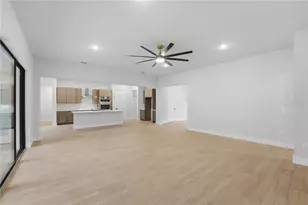 1516 Pine Island Rd, Kissimmee, FL 34744 - Photo 20