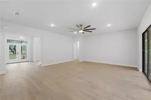 1516 Pine Island Rd, Kissimmee, FL 34744 - Photo 22