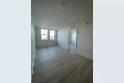 5592 NE Pga Boulevard #521, Orlando, FL 32839 - Photo 2