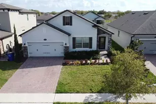 1301 Clear Brook Pl, Saint Cloud, FL 34772 - Photo 2