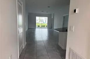 178 Aces High Ln, Davenport, FL 33896 - Photo 2