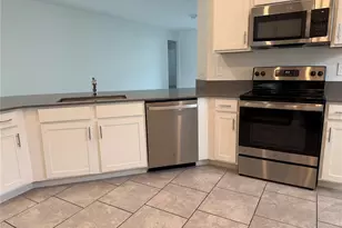 178 Aces High Ln, Davenport, FL 33896 - Photo 4