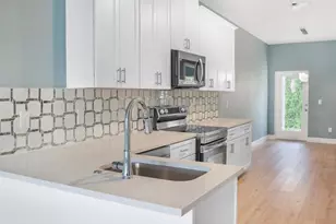 2005 Guava Dr, Edgewater, FL 32141 - Photo 4