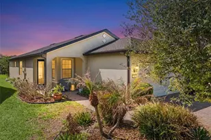 545 Cantabria Dr, Davenport, FL 33837 - Photo 2