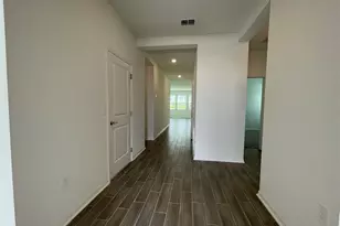 660 Tanaro Ln, Haines City, FL 33844 - Photo 4