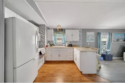 251 Patterson Road #D32, Haines City, FL 33844 - Photo 10