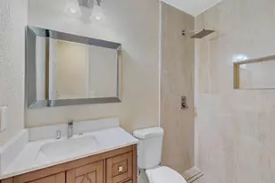 210 Coral Reef Cir, Kissimmee, FL 34743 - Photo 22