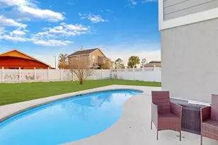 210 Coral Reef Cir, Kissimmee, FL 34743 - Photo 28