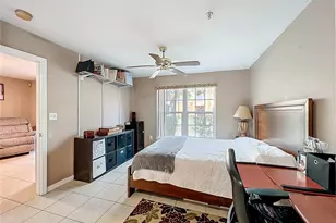 5471 Vineland Rd, Orlando, FL 32811 - Photo 34