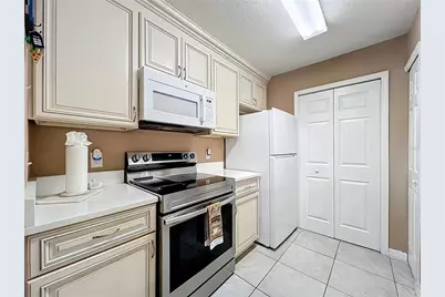 5471 Vineland Road #7109, Orlando, FL 32811 - Photo 12