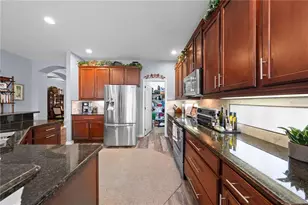 8450 Northlake Pkwy, Orlando, FL 32827 - Photo 16