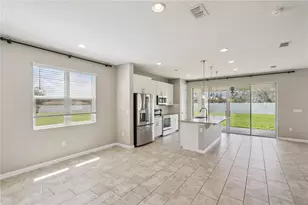 1686 Gentle Breeze Dr, Saint Cloud, FL 34771 - Photo 8