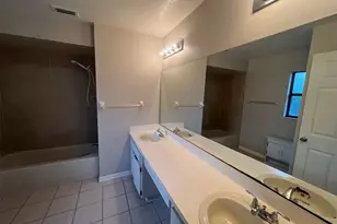 512 Finch Ct, Poinciana, FL 34759 - Photo 10