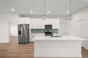 136 11th Ave, Osteen, FL 32764 - Photo 8