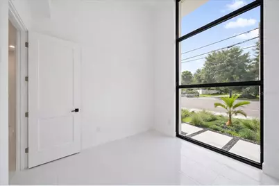 2441 Webber Street, Sarasota, FL 34239 - Photo 12