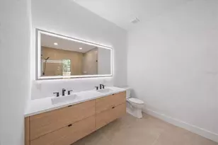 2441 Webber St, Sarasota, FL 34239 - Photo 12