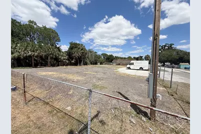 7511 Winchester Drive, Tampa, FL 33615 - Photo 18