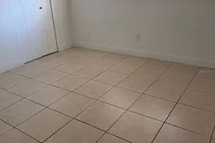 500 E Rosewood Ln, Tavares, FL 32778 - Photo 2