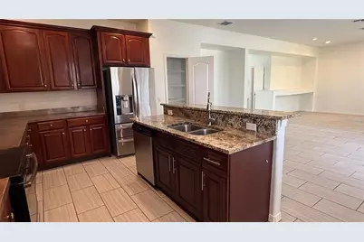 4484 Philadelphia Circle, Kissimmee, FL 34746 - Photo 10