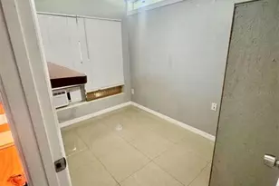 947 Pinedale Ave, Orlando, FL 32808 - Photo 2