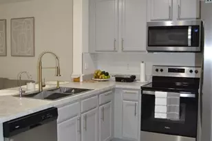 4148 Malawi Trl, Saint Cloud, FL 34772 - Photo 4