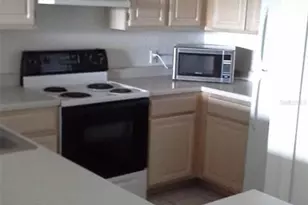 13941 Fairway Island Dr, Orlando, FL 32837 - Photo 2