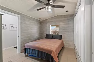 160 Eagle Ct, Davenport, FL 33837 - Photo 16