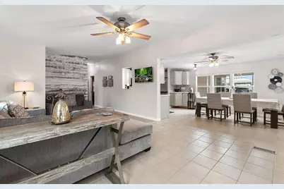 160 Eagle Ct, Davenport, FL 33837 - Photo 6