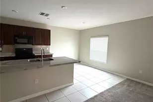 564 Meadow Bend Dr, Davenport, FL 33837 - Photo 8