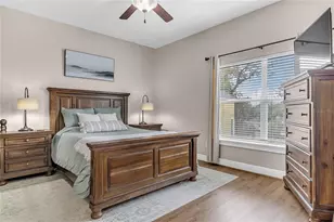 28 W Esther St, Orlando, FL 32806 - Photo 22