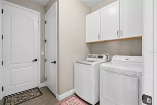 5692 Western Sun Dr, Saint Cloud, FL 34771 - Photo 10