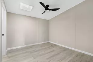 217 Ellsworth Dr, Kissimmee, FL 34758 - Photo 24