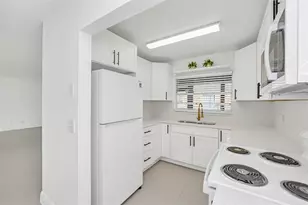 758 Dromedary Dr, Kissimmee, FL 34759 - Photo 10