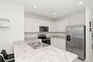 1791 Post Oak Dr, Davenport, FL 33837 - Photo 12