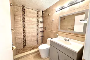 2541 Chatham Cir, Kissimmee, FL 34746 - Photo 6