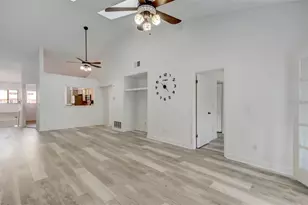 4408 Middlebrook Rd, Orlando, FL 32811 - Photo 2