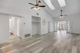 4408 Middlebrook Rd, Orlando, FL 32811 - Photo 1